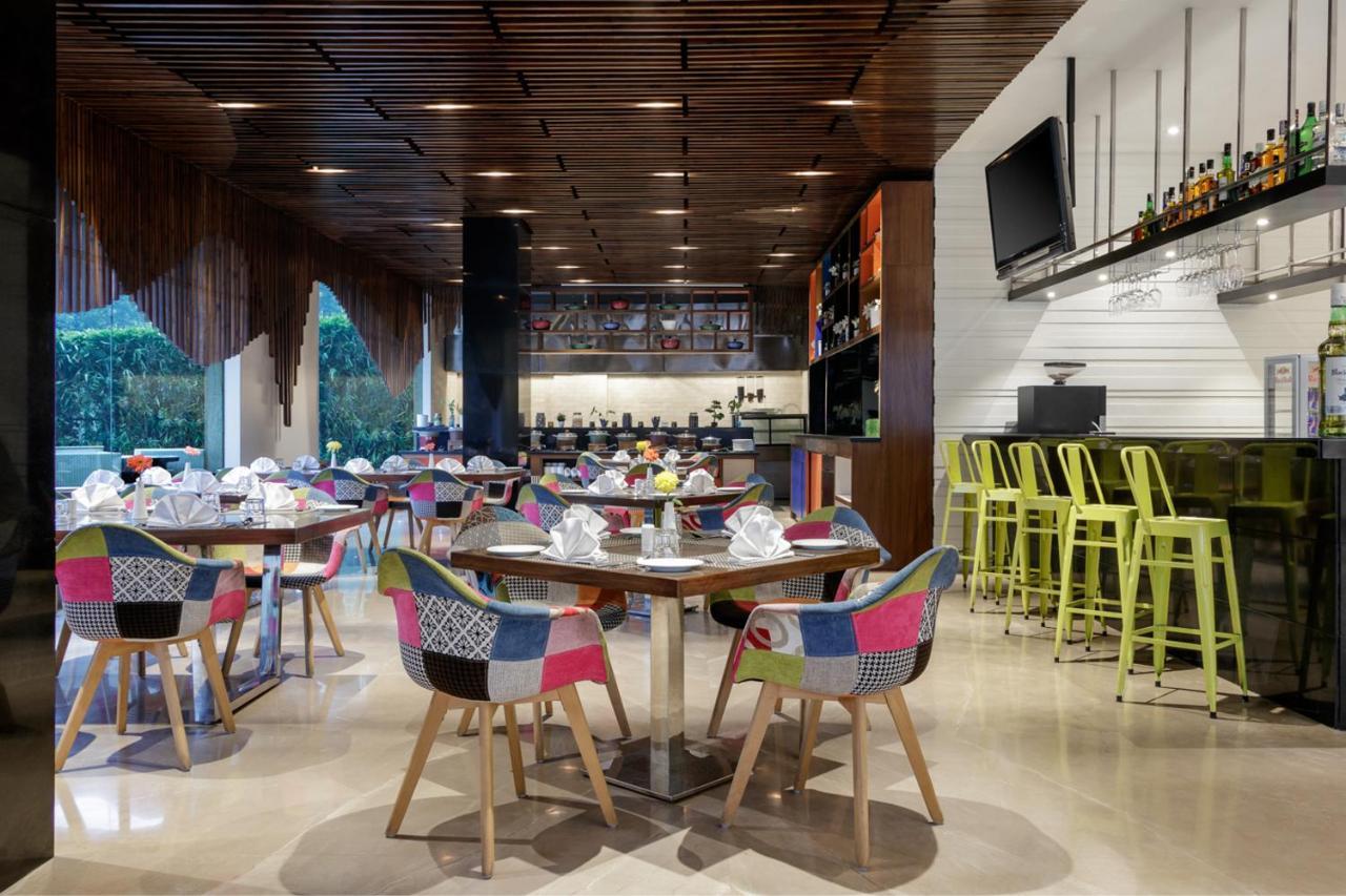 Golden Tulip City Centre Gurgaon Extérieur photo