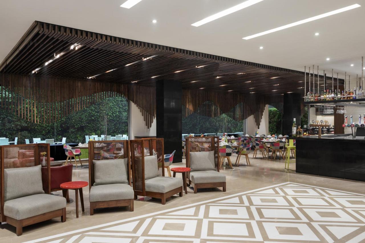 Golden Tulip City Centre Gurgaon Extérieur photo